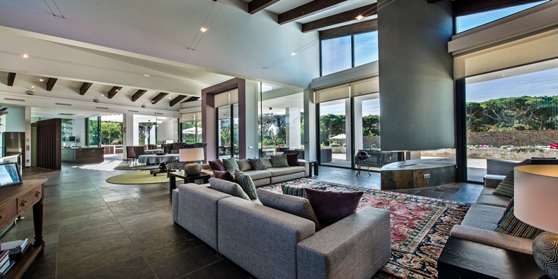 Contemporary Open Plan Living Area In Family Villa To Rent Algarve