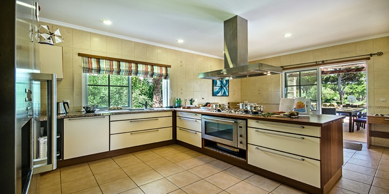 Fully Equipped Kitchen Vacation Rental Villa Vila Sol