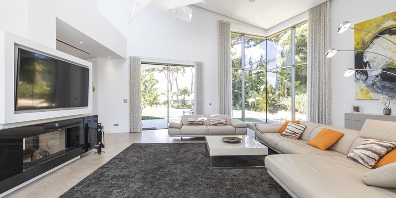 Bright Modern Living Area Algarve Luxury Villa To Rent