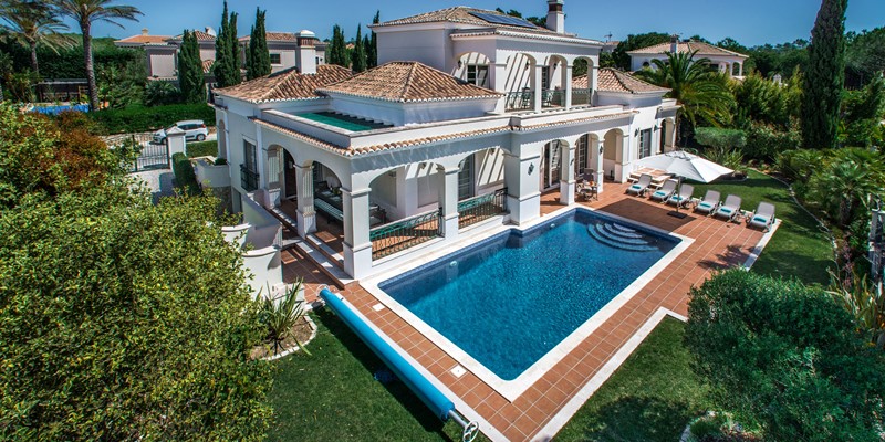 Quality Algarve Holiday Villa