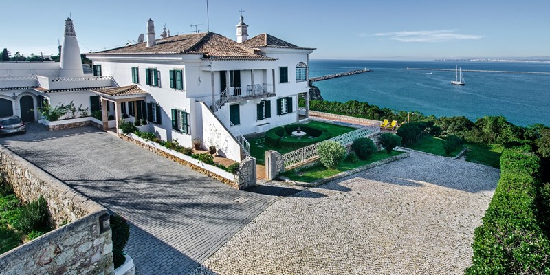 9 Bedroom Ocean View Holiday Villa Portugal