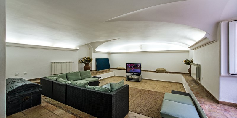 Characterful Tv Room