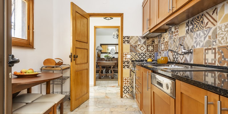 Fully Equipped Kitchen For Self Catering Villa Holiday Algarve