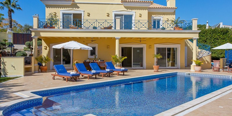 Vale Do Lobo Villa For 8 People To Rent