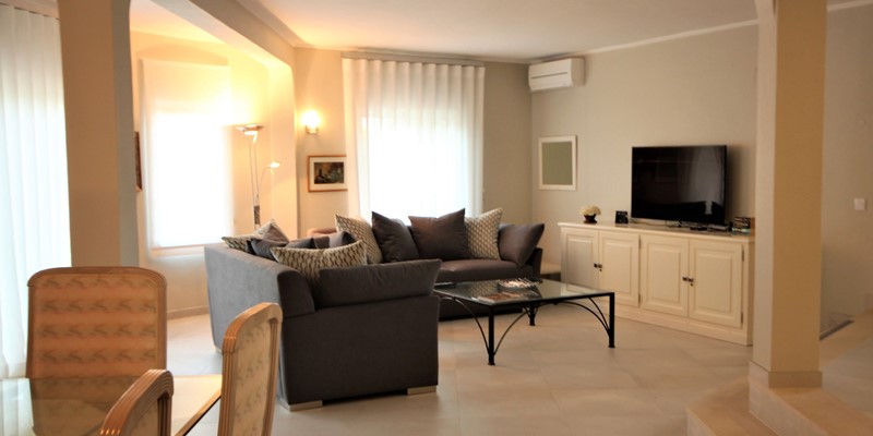 Living Room In 4 Bedroom Algarve Villa