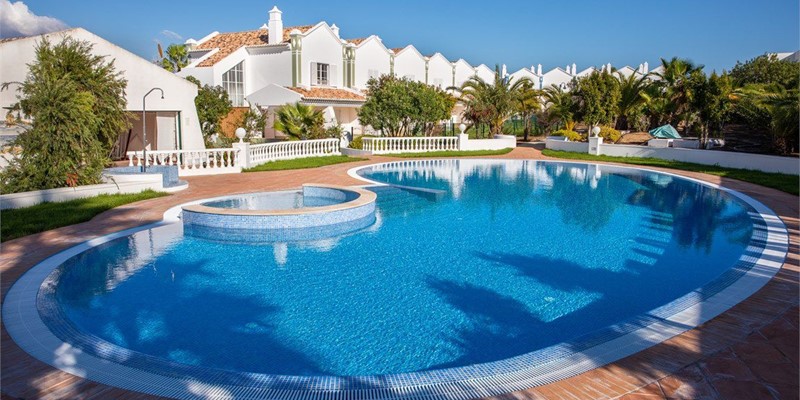 Swimming Pool Holiday Rental Albufeira