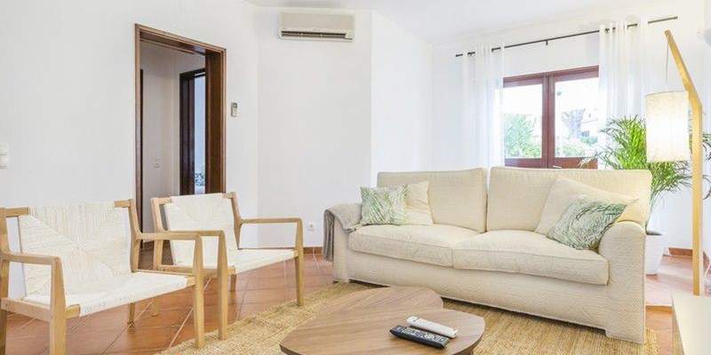 Comfortable Living Room In Villa To Rent