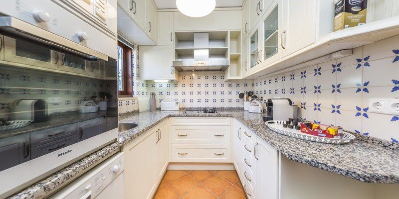 Fully Equipped Kitchen Holiday Rental Villa Vale Do Lobo