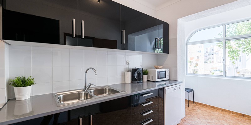 Fully Equipped Kitchen Albufeira