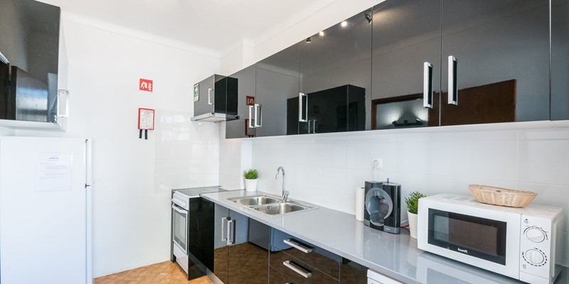 Fully Equipped Kitchen Holiday Rental Apartment Albufeira