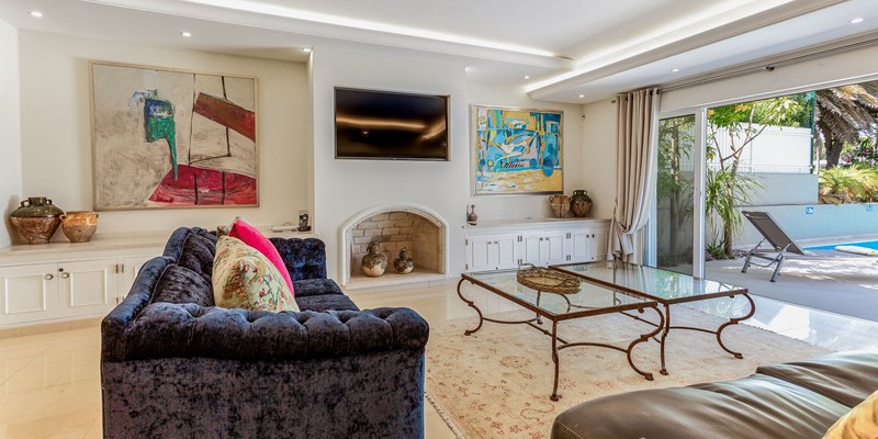 Comfortable Living Room In Villa To Rent Vale Do Lobo