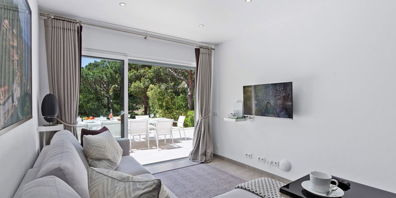 Living Room In Villa To Rent Vale Do Lobo