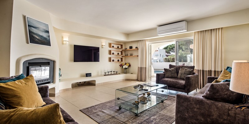 Comfortable Living Room In Vale Do Lobo Short Term Rental Home