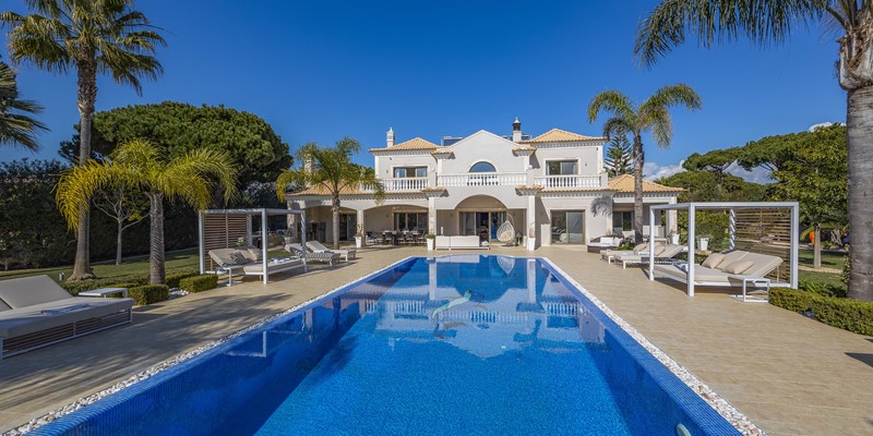 Swimming Pool In Large Holiday Rental Home