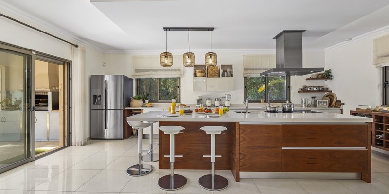 Fully Equipped Kitchen In Vale Do Lobo