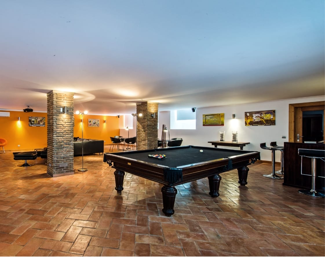 Rent Villas Algarve Games Room
