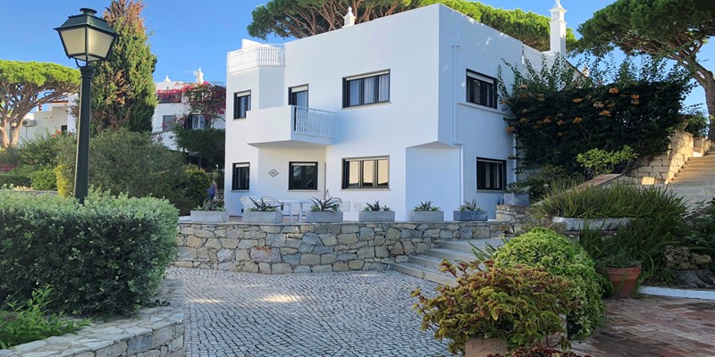 Three Bedroom Rental Home In Vale Do Lobo