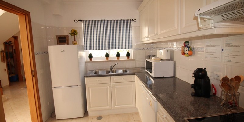 Well Equipped Kitchen Albufeira Villa