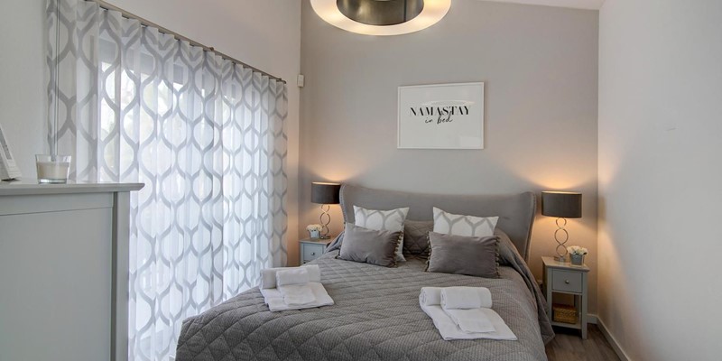 Comfortable Double Bedroom Holiday Villa Algarve