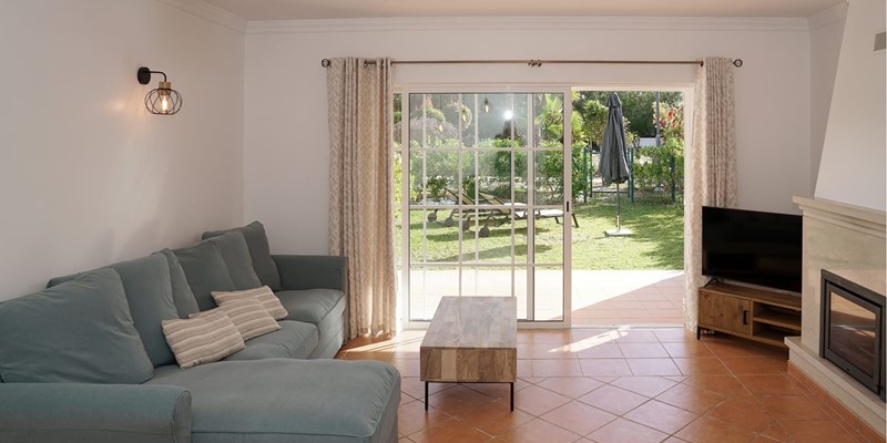 2 Bedroom Rental Apartment Living Room