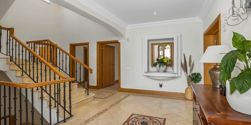 Entrance Hall In Dunas Douradas