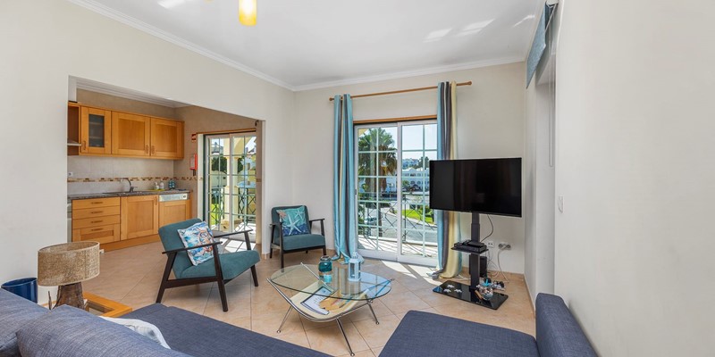 Well Furnished Living Room In Albufeira