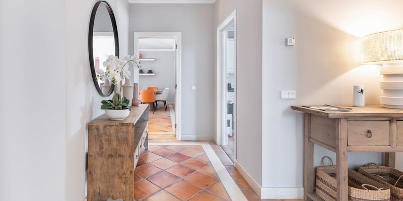 3 Bedroom Apartment Hall