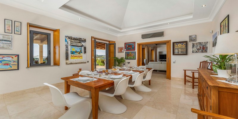Luxury Indoor Dining Room