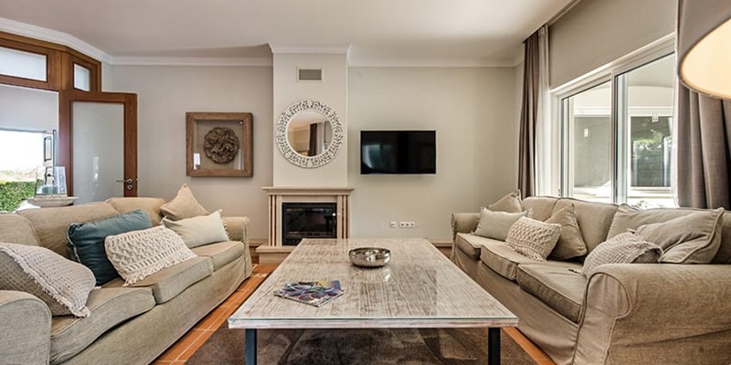 Comfortable Living Room In Quinta Do Lago