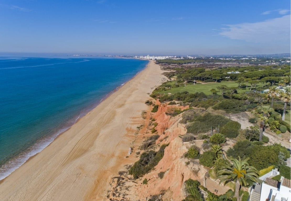 Golden Beach In Vale Do Lobo
