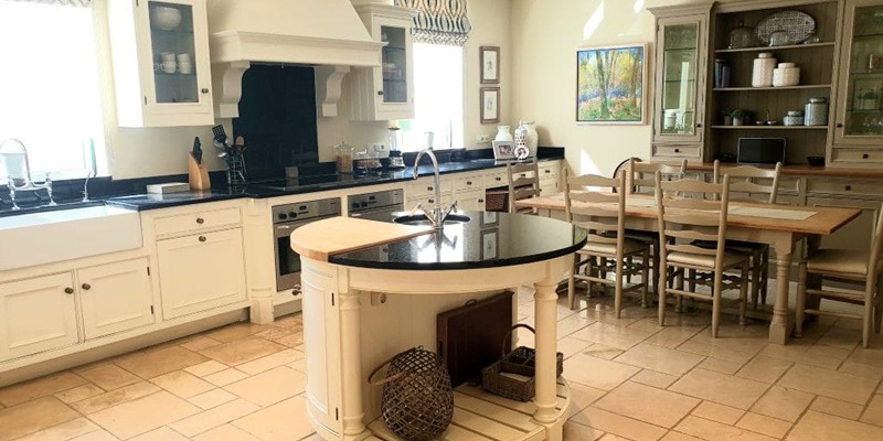 Fully Equipped Kitchen Holiday Rental Villa Quinta Do Lago